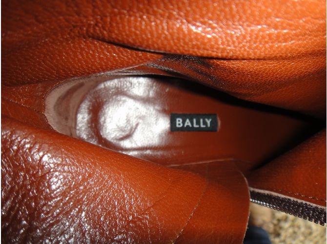 Stivaletti Bally in pelle marrone - vista 3