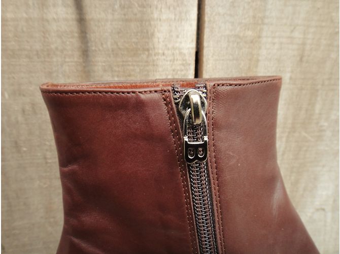 Stivaletti Bally in pelle marrone - vista 5