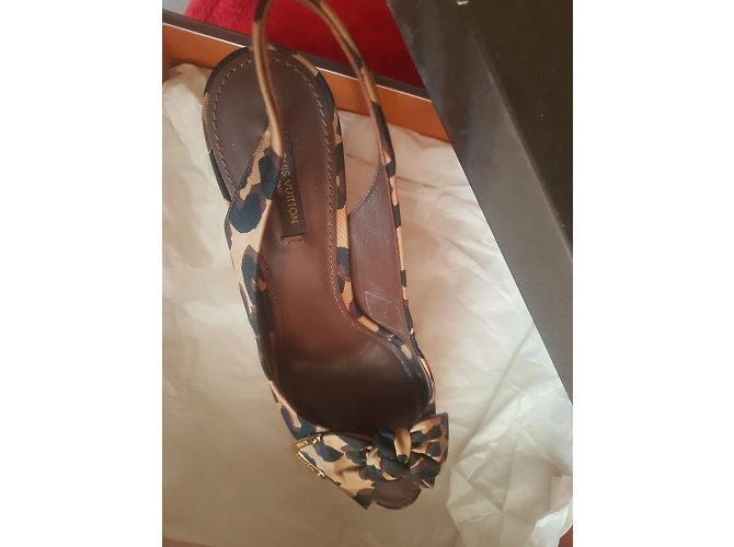 Louis Vuitton Savanna Imprimé léopard - vue 3
