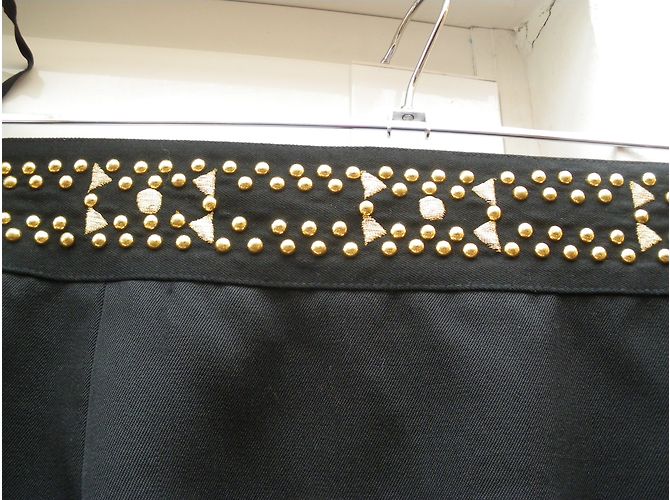 Autre Marque Falda negra de lana con tachones talla 42 Negro - vista 3