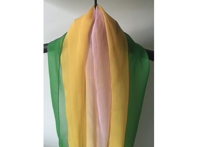 Autre Marque Sciarpa in chiffon di seta Tie Dye Rosa Verde Giallo - vista 5