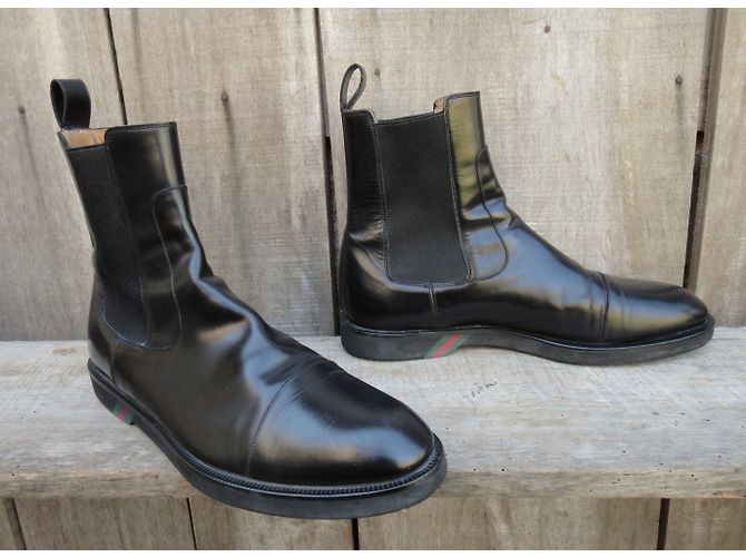 Botas Chelsea Gucci em couro preto - vista 2