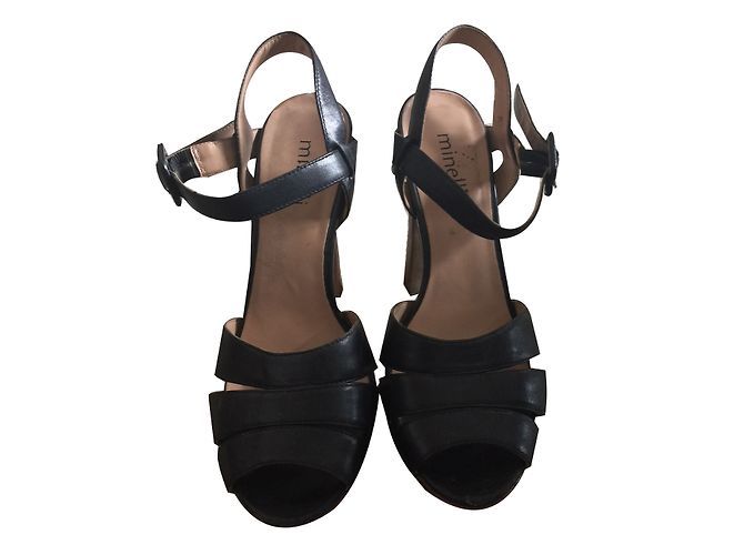 Minelli Pumps aus schwarzem Leder Absatz 13,5 cm - Ansicht 2