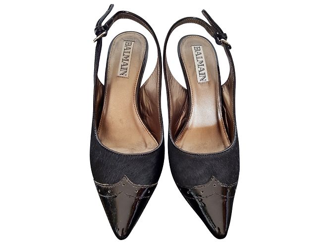Décolleté Balmain in vernice nera con fibbia Nero - vista 2