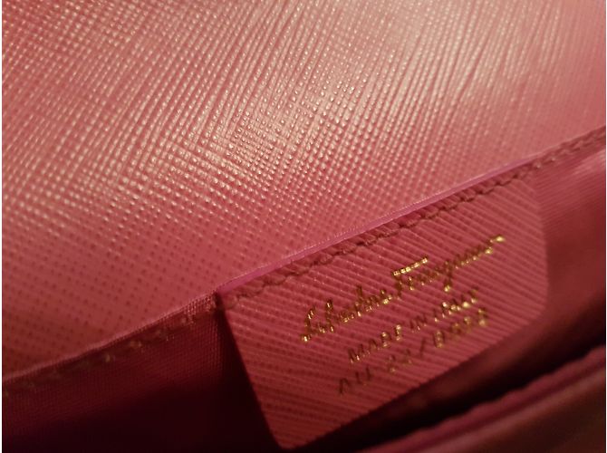 Salvatore Ferragamo Vara Bag - vista 6
