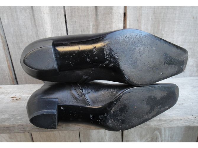 Gucci Black Leather Ankle Boots - view 8