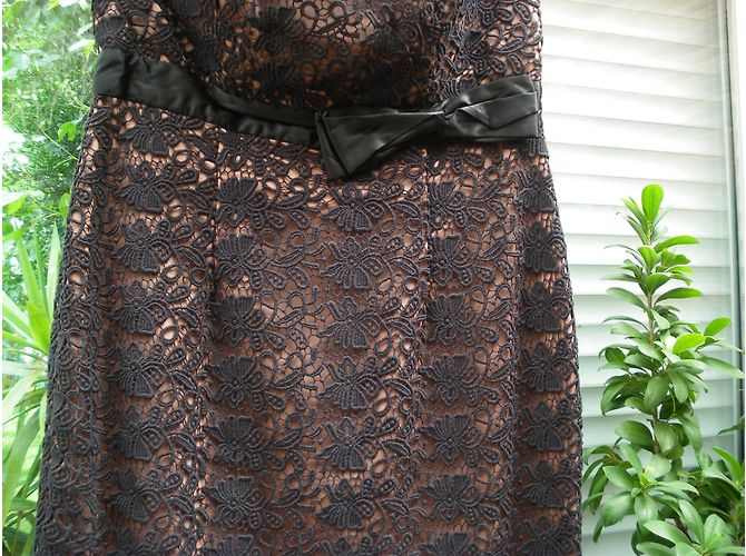Autre Marque Schwarzes Spitzenkleid Größe 44 - Ansicht 3