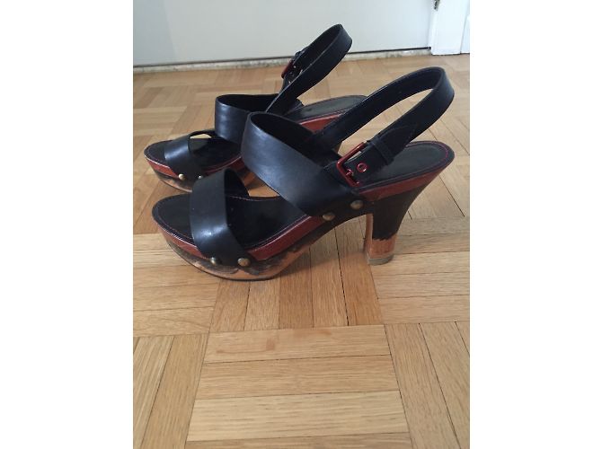 Sandali Yves Saint Laurent in pelle nera Nero - vista 2