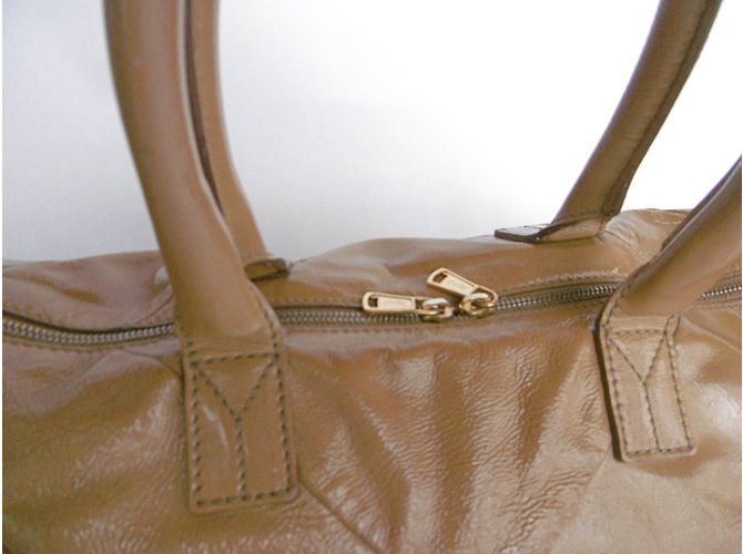 Yves Saint Laurent Borsa brevettata facile - vista 8