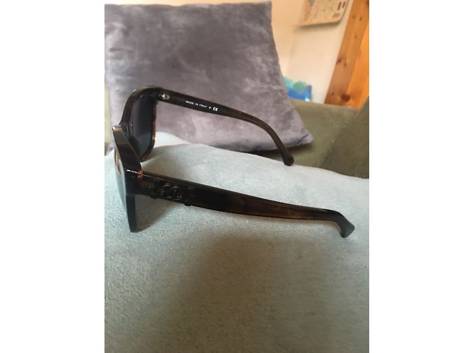 Gafas de sol Chanel marrón oscuro plástico - vista 4