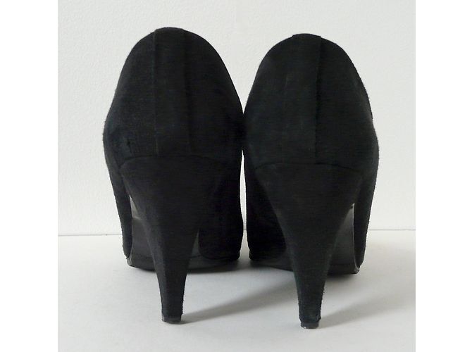Décolleté Charles Jourdan in camoscio nero - vista 4