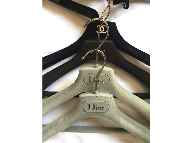 Dior Set of branded hangers - view 2