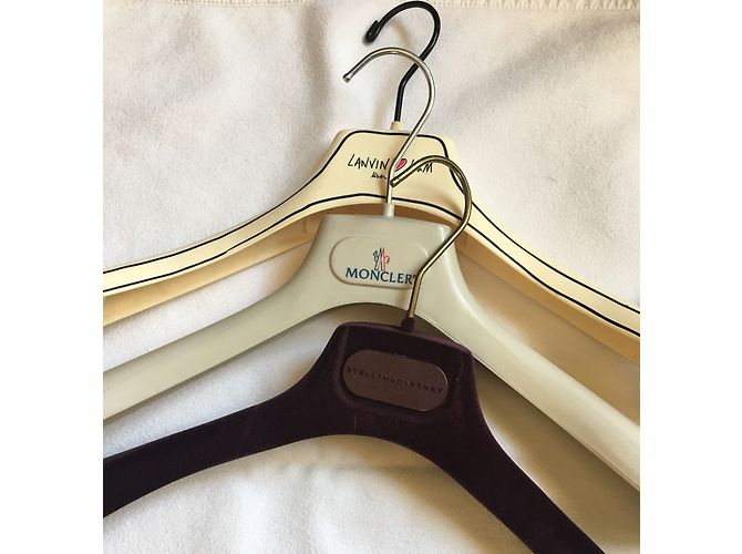 Dior Set of branded hangers - view 5
