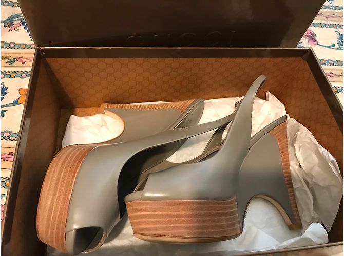 Sandali Gucci in pelle grigi Grigio - vista 7