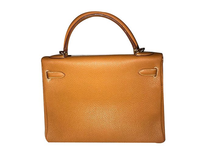 Borsa a mano Hermès Kelly 32 in pelle Togo cognac - vista 2