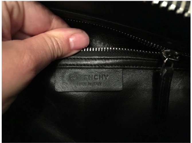 Sac à main Givenchy Antigona en Python Beige - vue 4