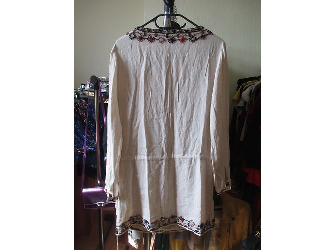 Antik Batik Kleid aus Viskose in Eggshell mit Perlenstickerei Aus weiß - Ansicht 3