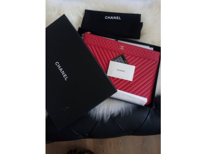 Chanel O-Case Rot - Ansicht 12