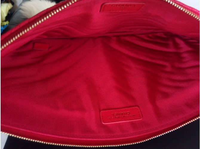 Chanel O-Case Rot - Ansicht 4