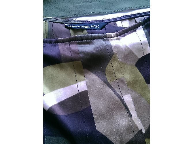 Conjunto de Top y Falda de Seda Estampada Pennyblack Marrón Beige Verde Castaño - vista 6