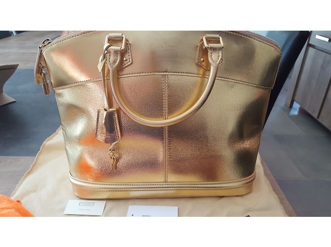 Louis Vuitton Lockit MM Suhali Borsa a mano in pelle di capra oro metallizzato D'oro Metallico - vista 4