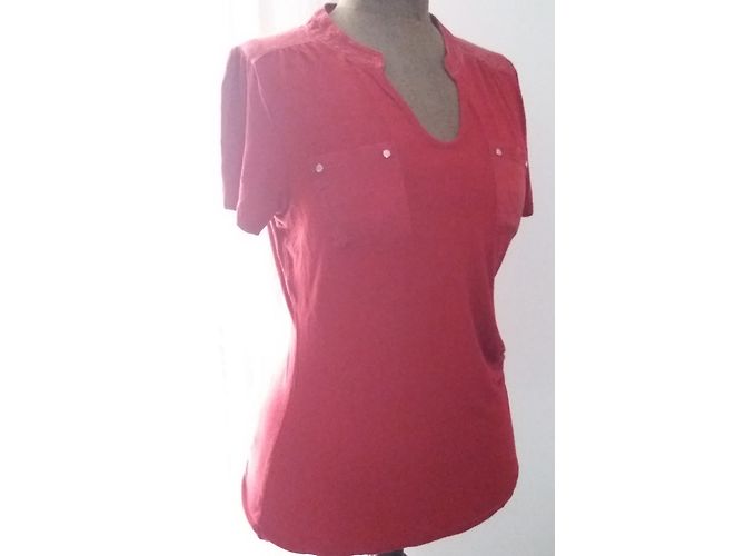 Top de seda rojo de manga corta Karen Millen Roja - vista 2
