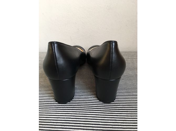 Chanel Heels Black - view 5