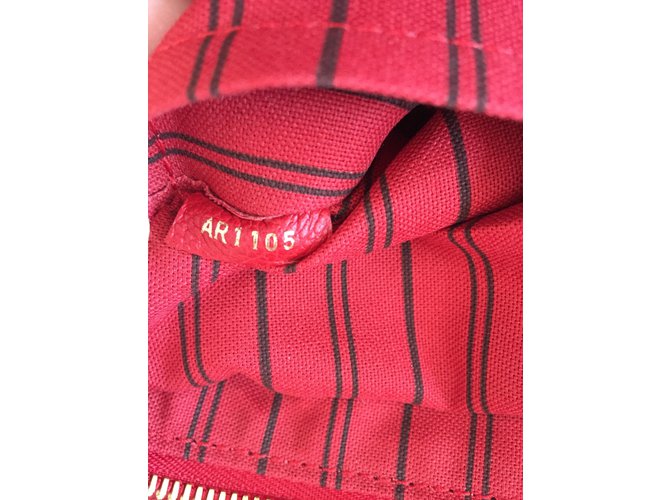 Louis Vuitton Marais MM Rosso - vista 7