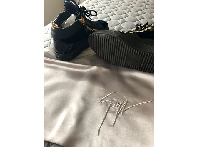 Giuseppe Zanotti Kriss Sneaker schwarzes Lackleder und dunkelblauer Samt 36 Marineblau - Ansicht 2