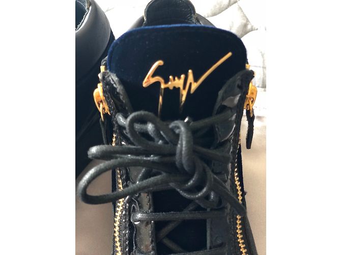 Giuseppe Zanotti Kriss Sneaker schwarzes Lackleder und dunkelblauer Samt 36 Marineblau - Ansicht 4