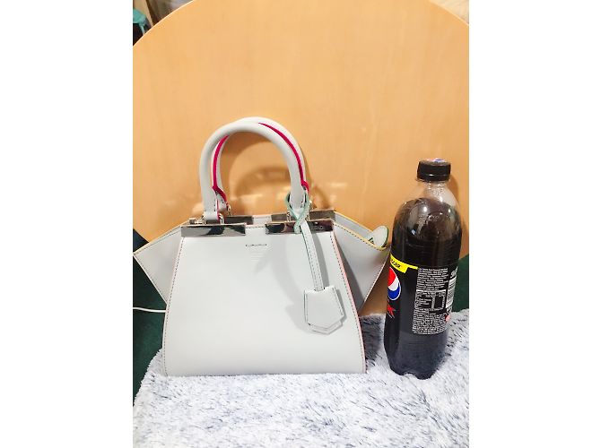 Borsa a mano Fendi in pelle beige - vista 2