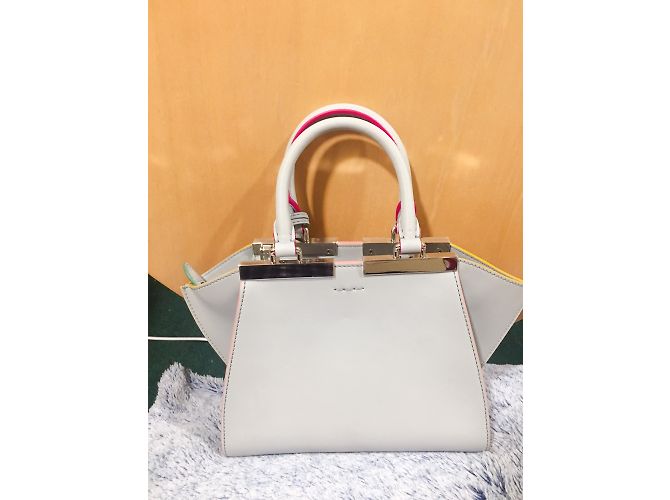 Borsa a mano Fendi in pelle beige - vista 7