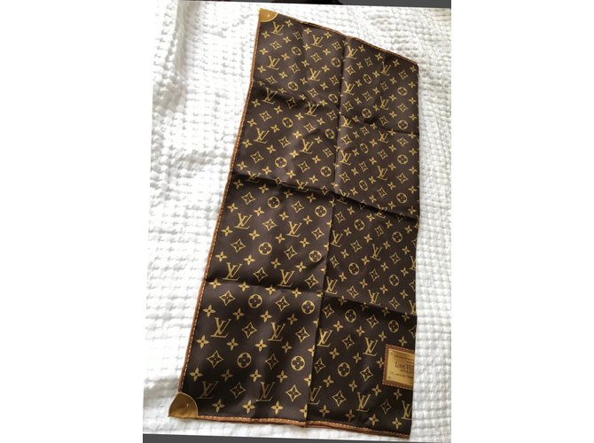 Louis Vuitton Seiden Schals Braun - Ansicht 2
