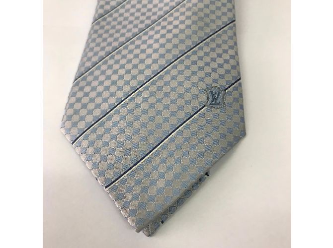 Louis Vuitton Cravate en soie Bleu Gris - vue 3