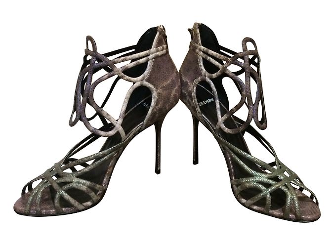 Décolleté Stiletto Pierre Hardy in pelle metallizzata viola e verde Metallico - vista 2