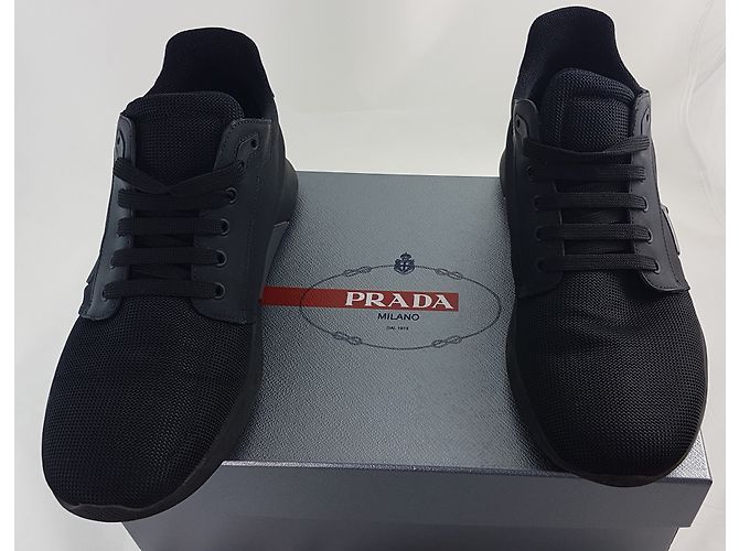 Sneakers Prada Linea Rossa in pelle nera Nero - vista 10