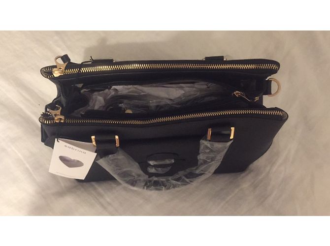 Autre Marque Borsa Sabrina in pelle nera Nero - vista 4