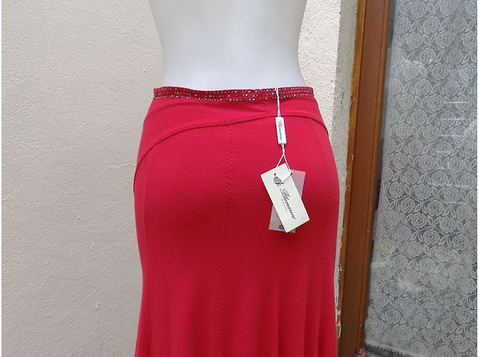 Gonna Rossa Blumarine con Strass Swarovski e Borchie Rosso Bordò - vista 7