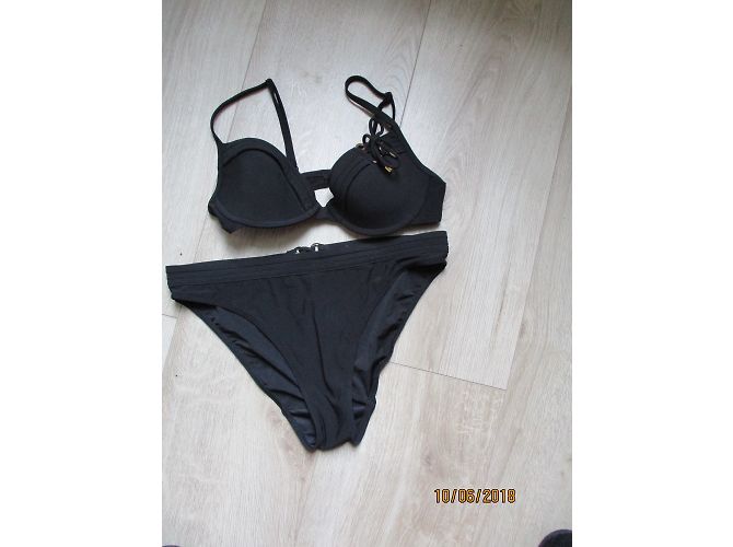 Autre Marque Costume da bagno Aubade nero push-up con occhielli dorati - vista 3