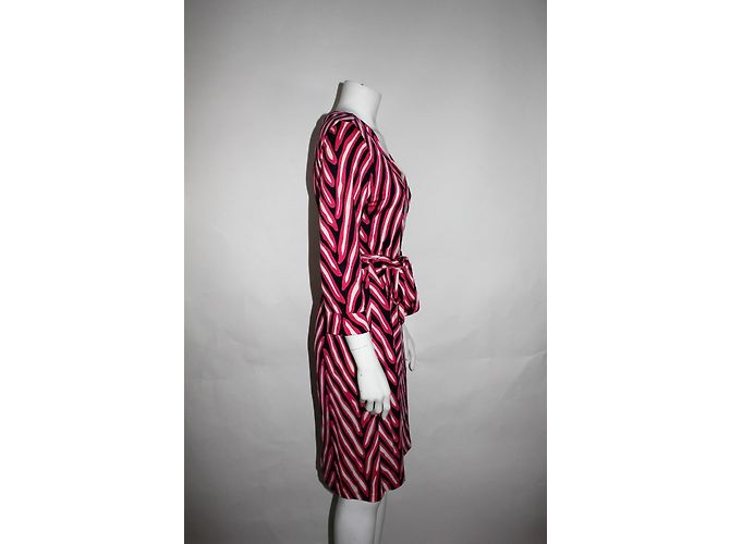 Vestido envelope Diane Von Furstenberg de seda rosa branco marinho - vista 3
