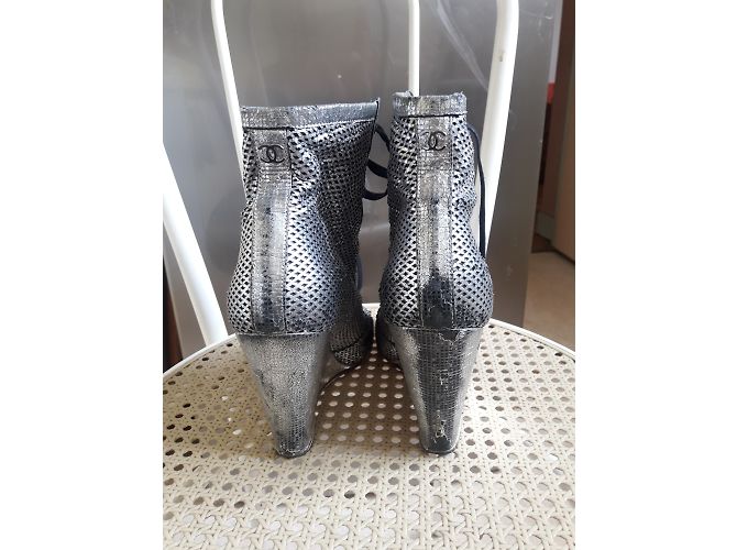 Stivaletti Chanel Argentati Argento - vista 3