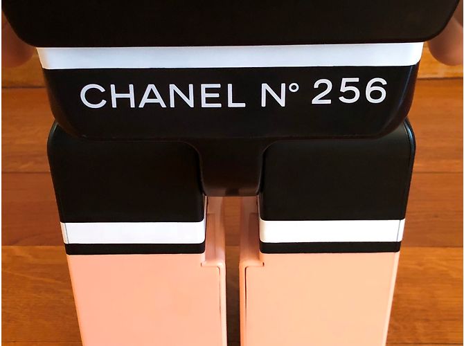 Bearbrick Chanel 1000% Preto - vista 11