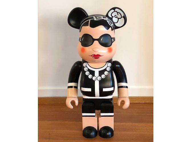 Bearbrick Chanel 1000% Preto - vista 20