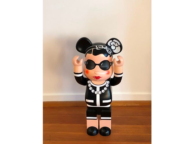 Bearbrick Chanel 1000% Preto - vista 7