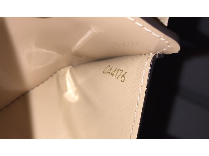 Louis Vuitton Louise Brieftasche Beige - Ansicht 5