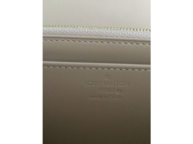Louis Vuitton Louise Brieftasche Beige - Ansicht 8