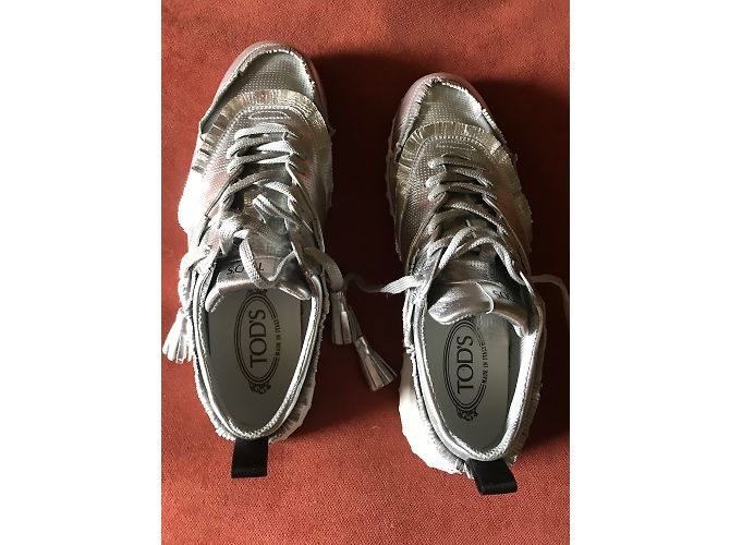 Zapatillas Tod's de cuero plateado Plata - vista 3