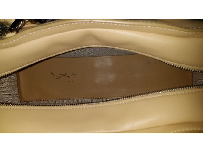 Borsa a mano Tod's D-Bag Beige in pelle vernice - vista 7