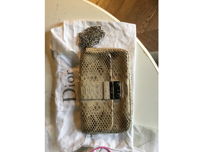 Pochette Dior Lock en Python Beige - vue 3