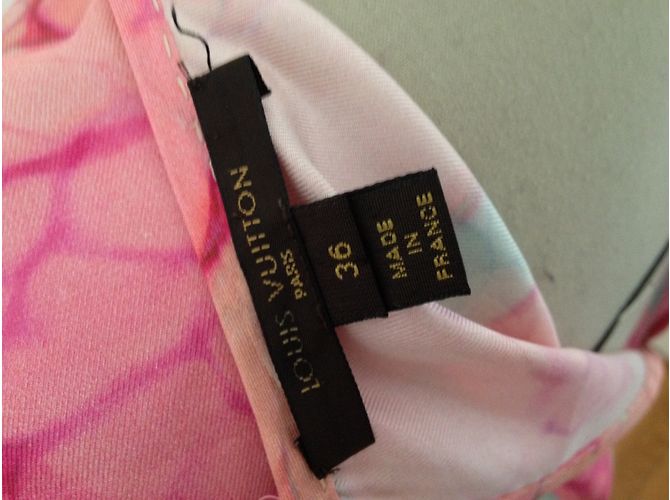 Top de seda Louis Vuitton rosa con estampado floral - vista 3